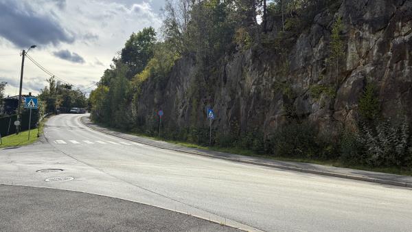 Lenke til artikkel: Midlertidig stenging av fortau langs Løkkebergveien
