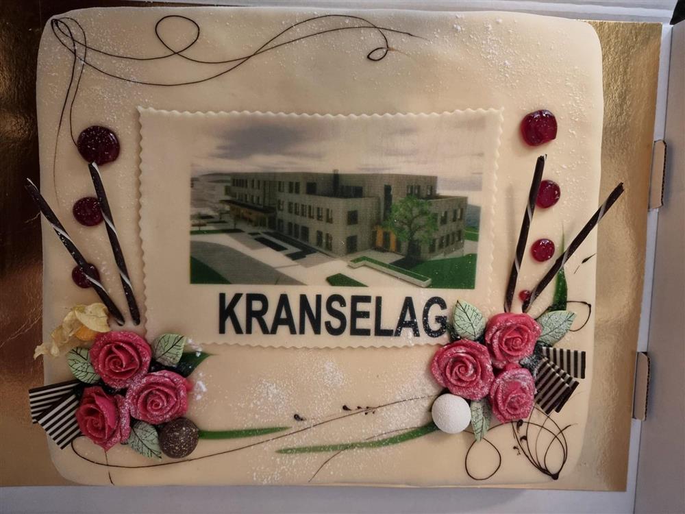 Kranselagskake - Klikk for stort bilde