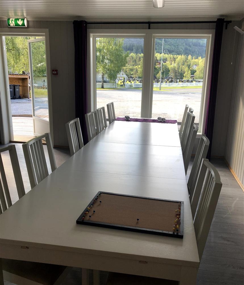 Spisesal internat - Klikk for stort bilde