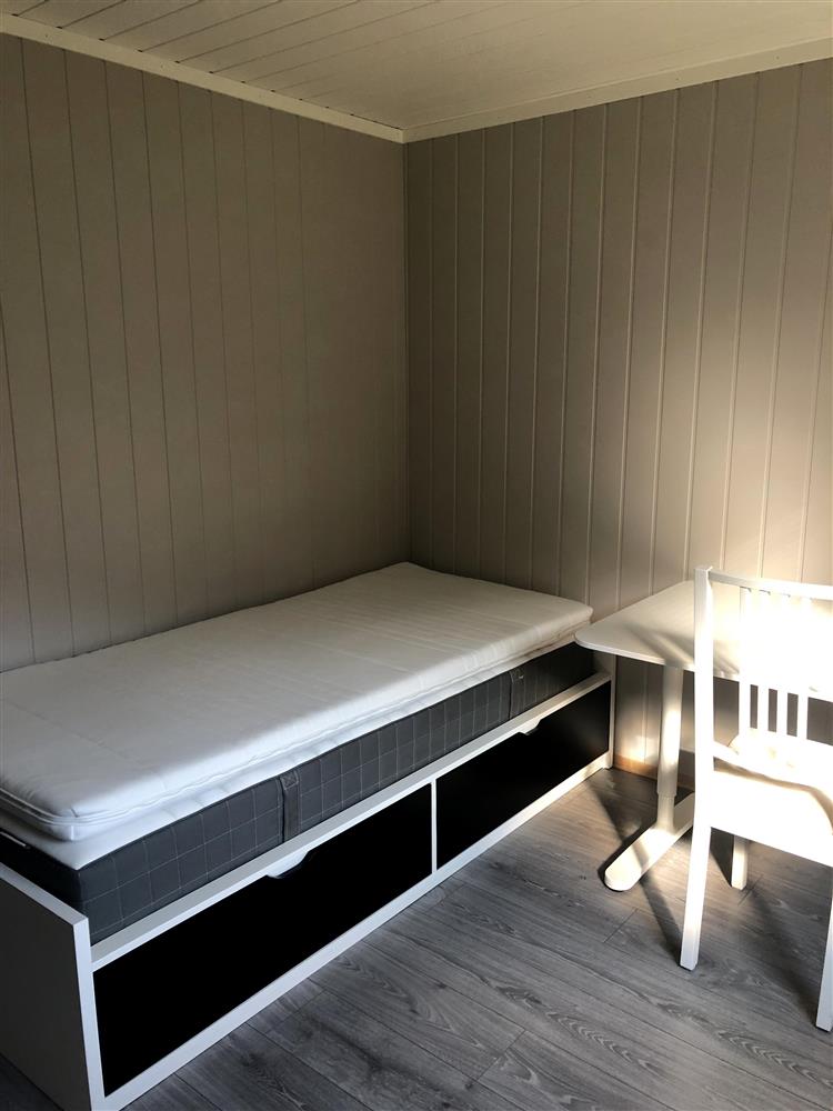 Rom internat - Klikk for stort bilde