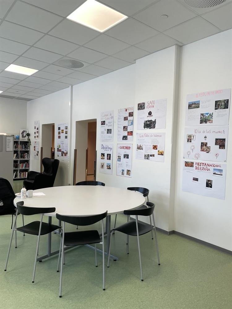 Plakater laget av elever i spanskfaget - Klikk for stort bilde