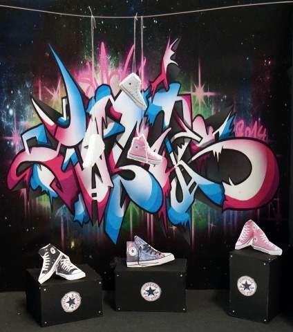 Utstillingsdesign converse - Klikk for stort bilde