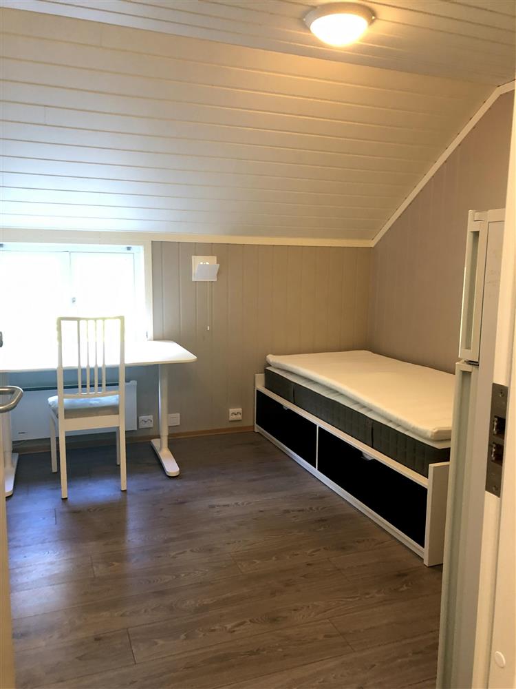 Rom internat - Klikk for stort bilde